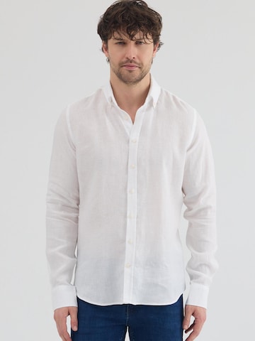 7Camicie Zakelijk overhemd 'Leonardo Essentials Linen Man Shirt White' in Wit: voorkant