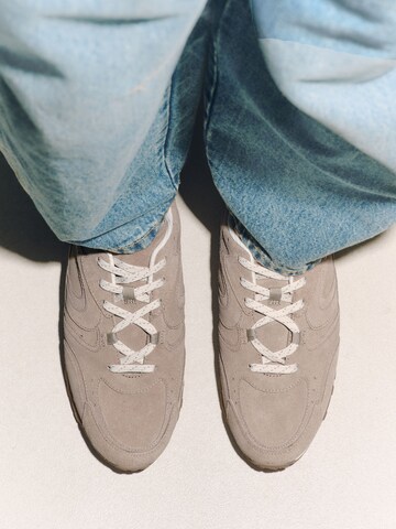 Baskets basses 'Forever Comfort' Next en gris
