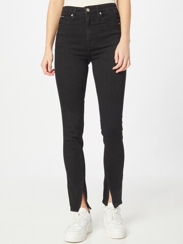 Skinny Jeans de la Calvin Klein Jeans pe negru: față