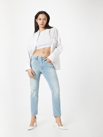 Tapered Jeans 'Leona' de la Elias Rumelis pe albastru