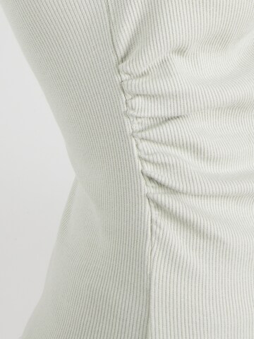 ABOUT YOU Shirt 'Francesca' in Green