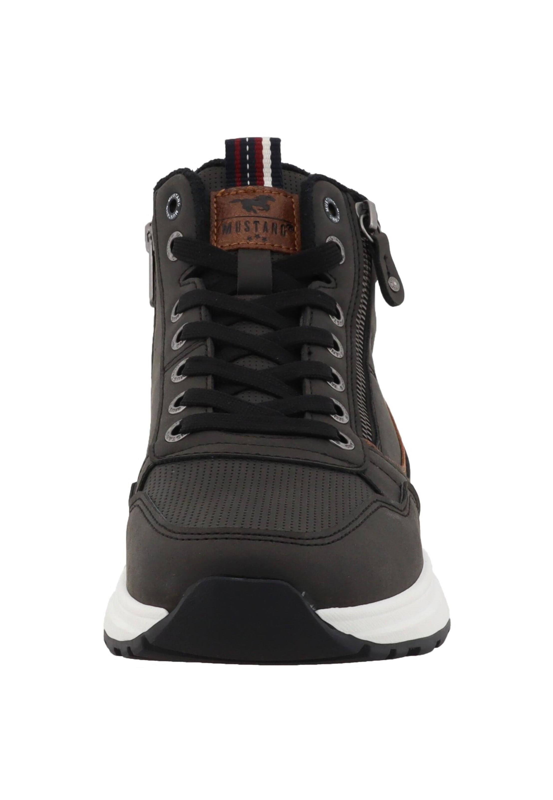 MUSTANG High-top trainers 'Luciano' in Black