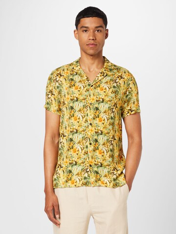 WESTMARK LONDON Comfort fit Button Up Shirt 'Hawaii' in Yellow: front