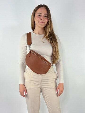 lePelou Fanny Pack 'MILA large' in Brown
