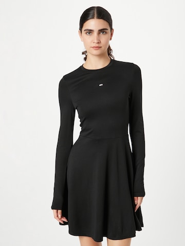 Tommy Jeans Kleid in Schwarz: predná strana