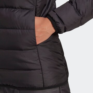 Giacca per outdoor 'Essentials Down' di ADIDAS SPORTSWEAR in nero