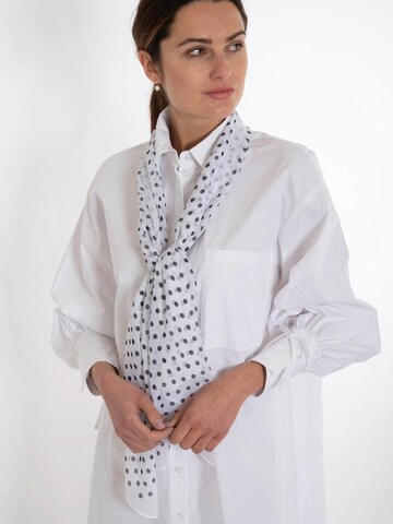 MayTree Scarf in White