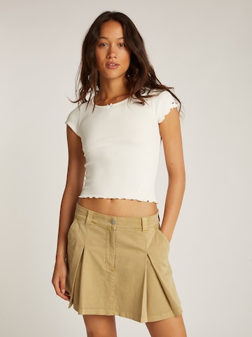 Tommy Jeans Μπλουζάκι σε λευκό: μπροστά