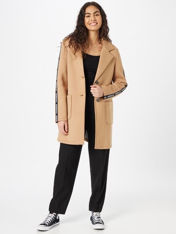 Amber & June Between-seasons coat in Brown