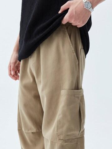 VAMOS CLO Loosefit Gargohousut 'Mount Pleasant' värissä beige