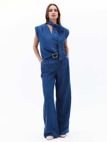 OXXO Blouse in Blue