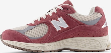 Baskets basses '2002' new balance en rouge : devant
