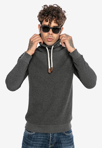 Redbridge Sweatshirt 'Lowell' in Grau: predná strana