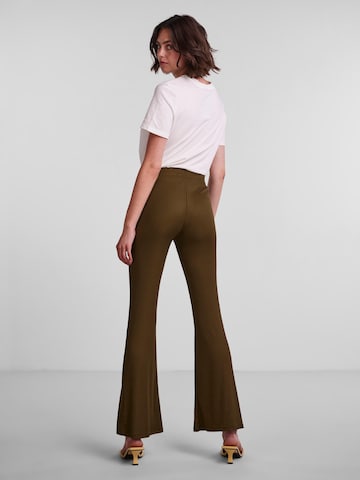 PIECES Flared Pants 'Toppy' in Green