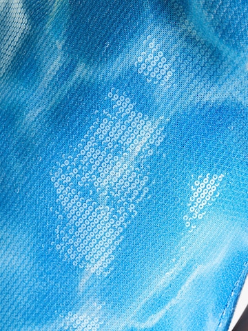 Bershka Coctailkjole i blå