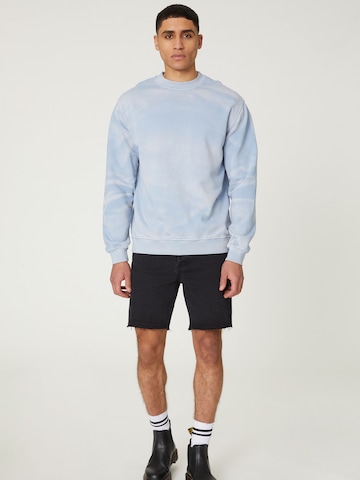 DAN FOX APPAREL Sweatshirt 'Cornelius' in Blue