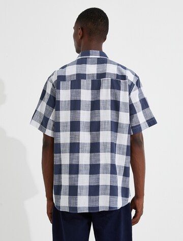 Koton Comfort Fit Hemd in Blau