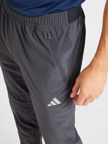 ADIDAS SPORTSWEAR Tapered Sporthose in Schwarz
