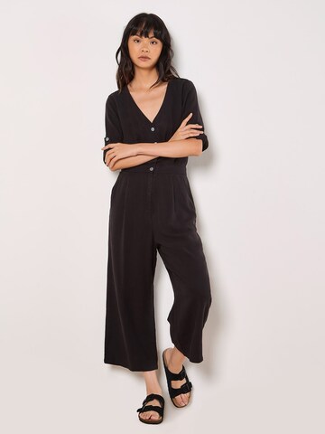 Tuta jumpsuit ' ' di Apricot in nero: frontale