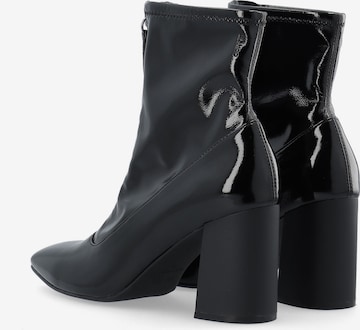 Bianco Ankle Boots in Black