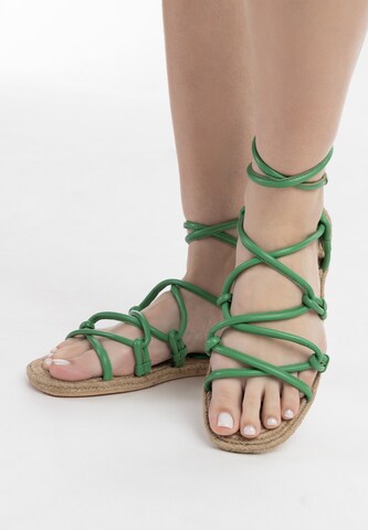 IZIA Sandalen met riem 'Gaya' in Groen: voorkant