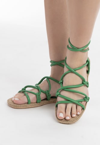 Sandales à lanières 'Gaya' IZIA en vert : devant