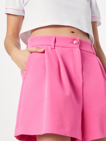 Loosefit Pantalon à pince 'CADY' Chiara Ferragni en rose