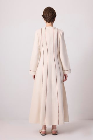 Touche Prive Kleid in Beige
