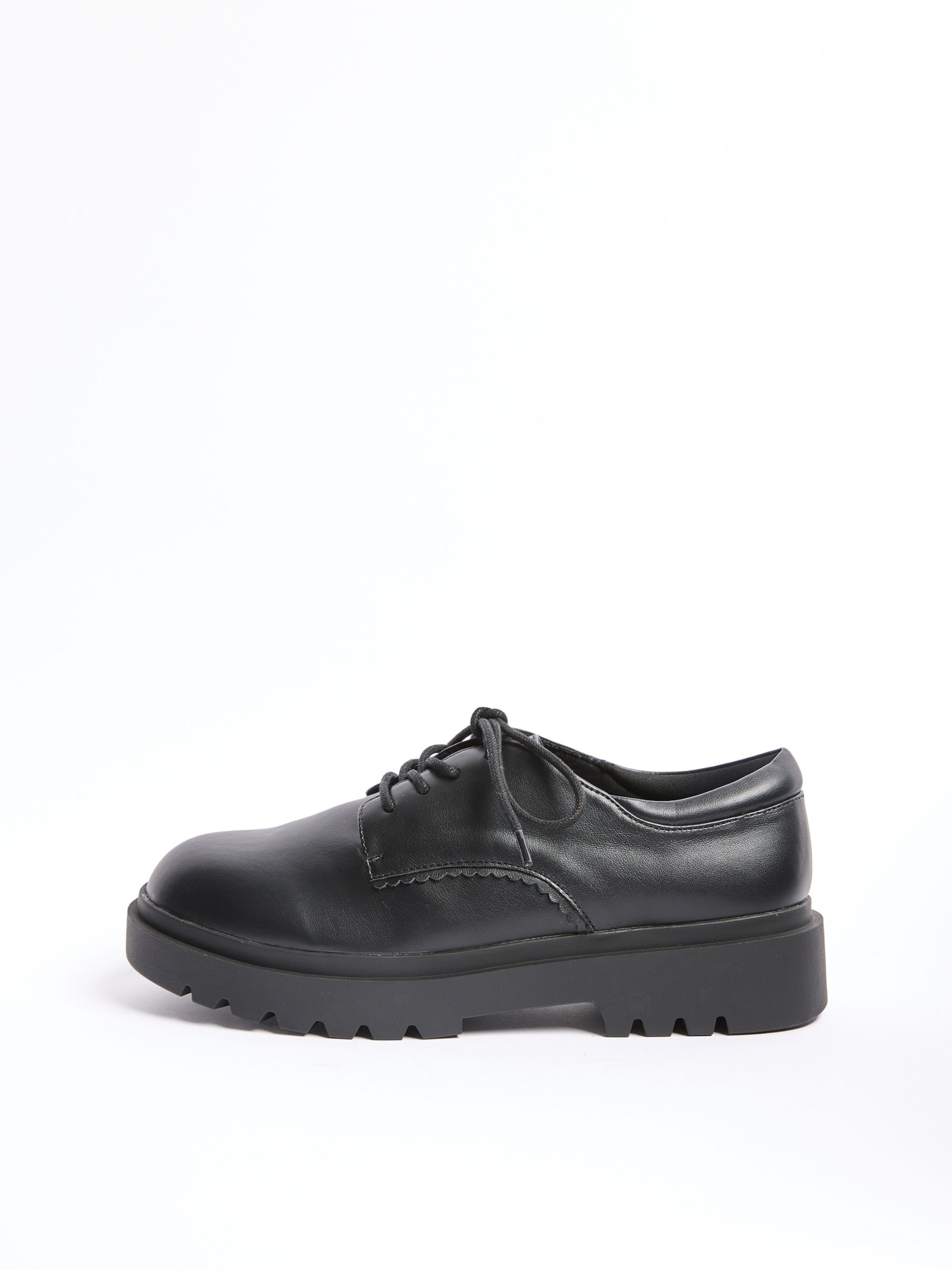Chaussure basse Lipsy en noir : devant