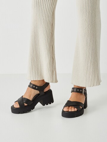 Tamaris Sandaal in Zwart