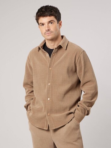 Deeluxe Regular Fit Hemd‌‌‌‌‌‌‌ in Beige
