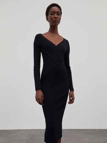 EDITED Knit dress 'Poppy' in Black: front