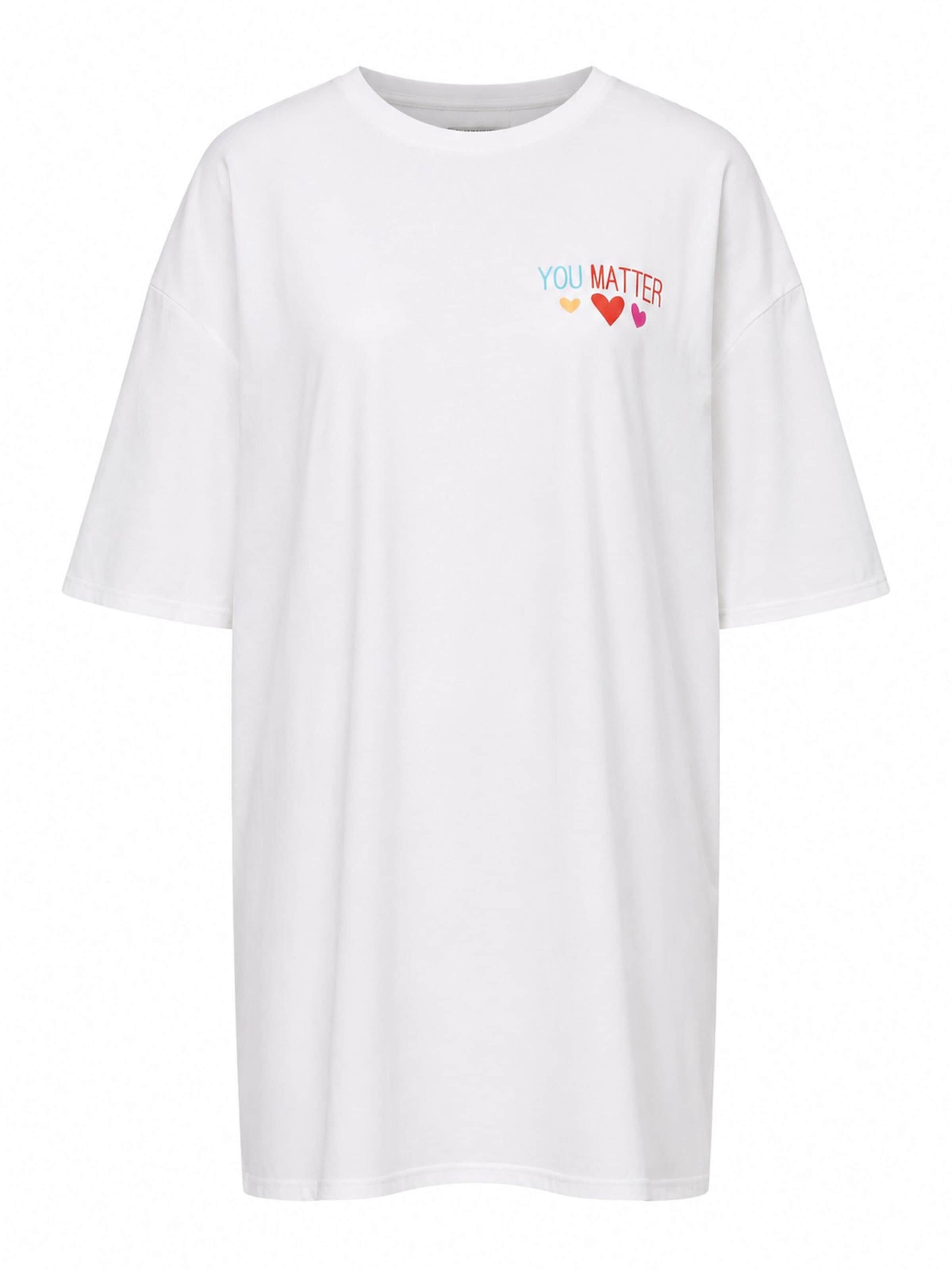 Worldclassca Oversized Shirt 'No Matter' in White: front