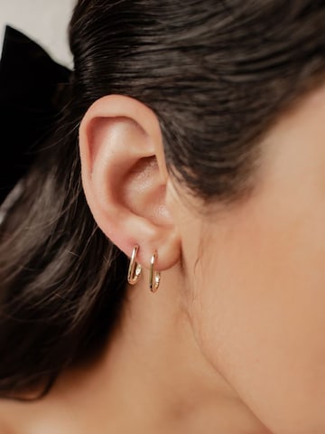 Dear Me Ohrringe 'Infinity Oval'‌‌ in Gold: Vorderseite