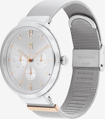 TOMMY HILFIGER Uhr in Silber