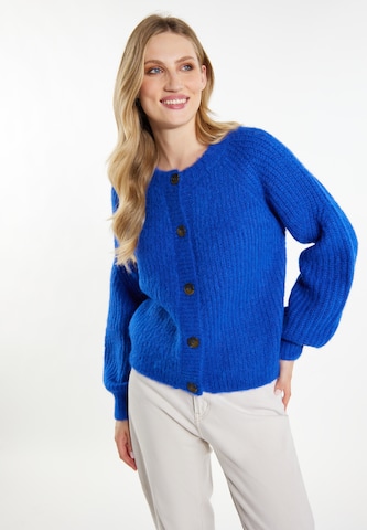 Geacă tricotată de la DreiMaster Vintage pe albastru: față