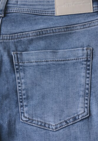 STREET ONE Slimfit Jeans in Blau