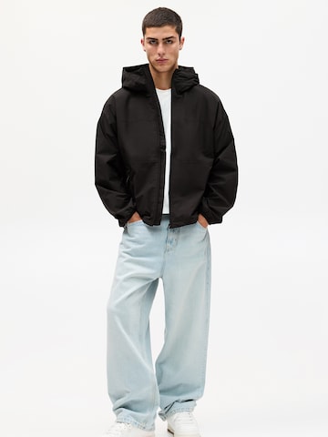 Veste mi-saison Pull&Bear en noir