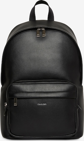 juoda Calvin Klein Kuprinė: priekis