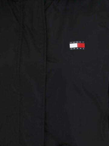 Manteau mi-saison Tommy Jeans en noir