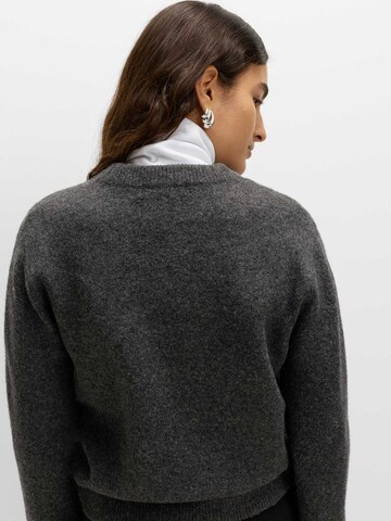Pull-over Marks & Spencer en gris