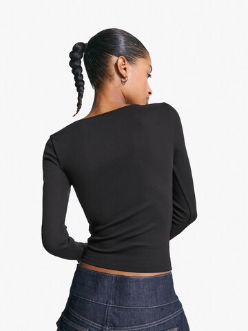 T-shirt Bershka en noir