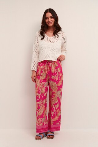 Cream Wide leg Pleat-front trousers 'Alora' in Pink