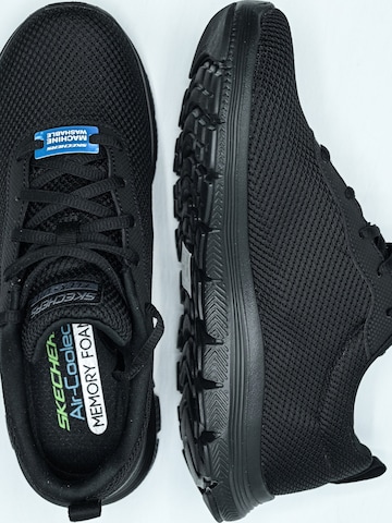 SKECHERS - Calzado deportivo 'Skechers Advantage 40' en negro