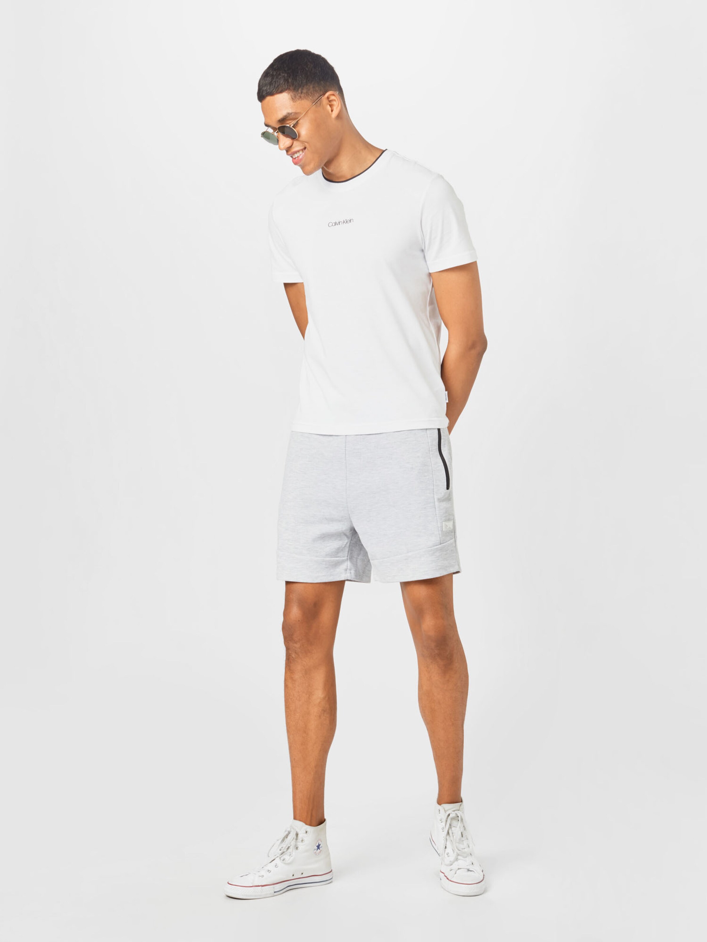 Shorts online 2024