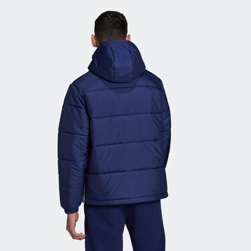 ADIDAS ORIGINALS Between-Season Jacket in Blue