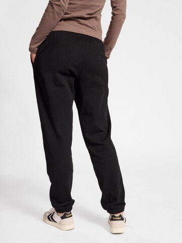 Hummel Tapered Sportbroek in Zwart