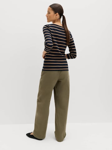 Wide leg Pantaloni di Marks & Spencer in verde