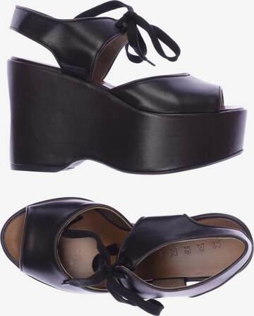 Marni Sandals & High-Heeled Sandals in 35 in Black: front
