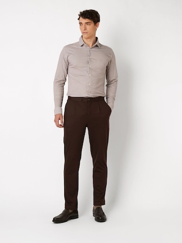 DESOTO Slim fit Button Up Shirt in White